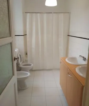 Bagetti Hostel * Lisbon