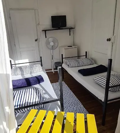 Bagetti Hostel * ליסבון