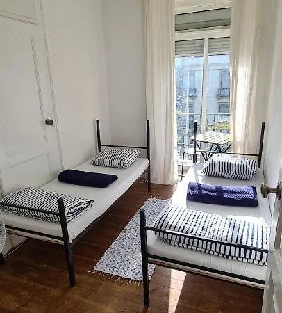 Bagetti Hostel * ליסבון